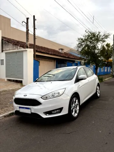 Ford Focus 1.6 S/se/se Plus Flex 8v/16v 5P 2016