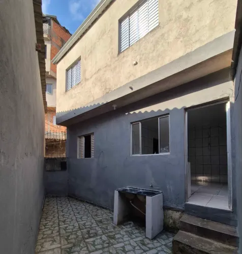 IC Vendo casa duplex em São Cristóvão 