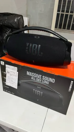 JBL bombox 3 + nota fiscal e Caixa