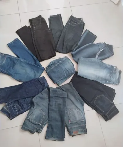 Pacotão de calças jeans 