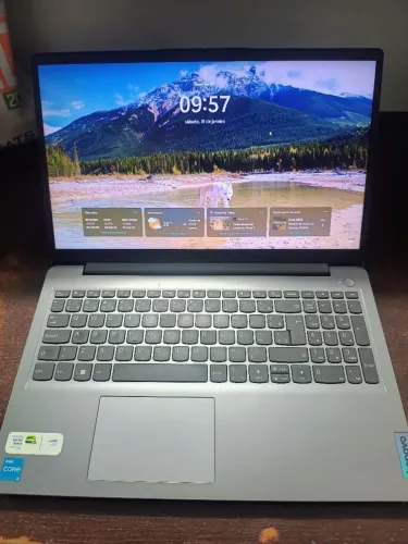 Notebook Lenovo IdeaPad i3 | SSD 256GB | Ótimo estado