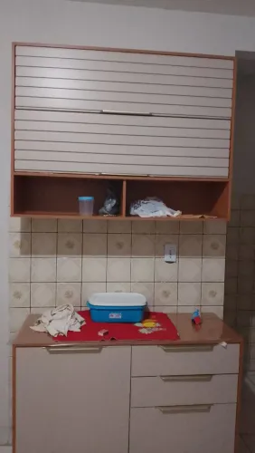 Vendo Armário