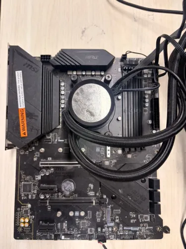 Placa mãe B550M 