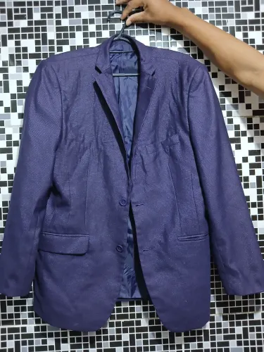 VENDE-SE TERNO EM PERFEITO ESTADO
