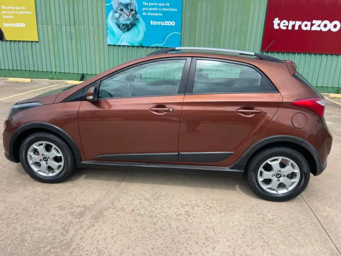 Hyundai HB20X Premium 1.6 Flex 16V Aut. 2014