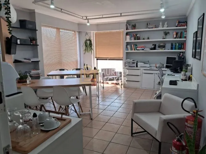 SALA COMERCIAL PARA LOCAÇÃOAV. SOÃO JOAO - Jd. Esplanada - S.J.Campos - SP.