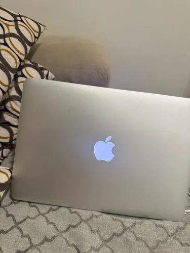 Mac Book Air 8GB