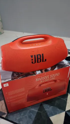 JBL bombox4 