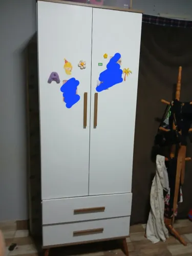 Guarda roupa para criança