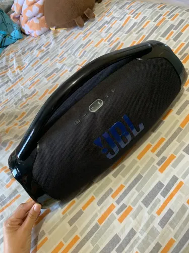 JBL boombox 3