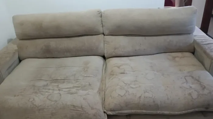 Vende se sofá