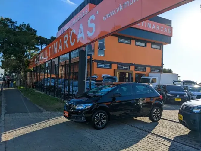 Chevrolet Onix Hatch LTZ 1.4 8V Flex Power Mec. 4P 2015