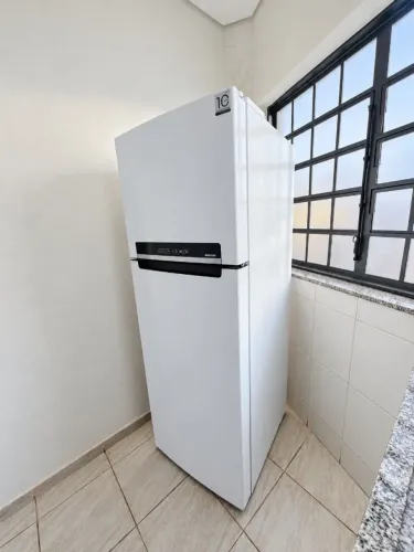 Geladeira Midea Frost Free Duplex 394L