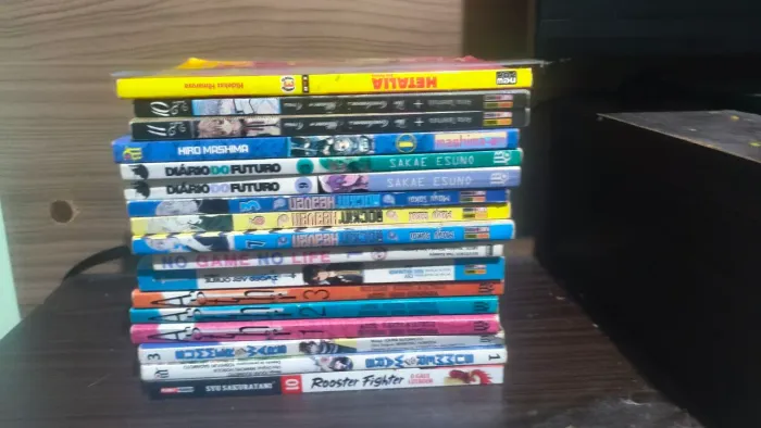 Vendo mangás no precinho