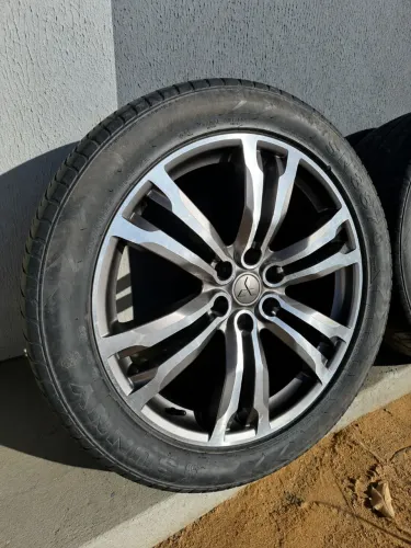 Rodas aro 22 furacão 6x139