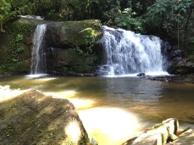 SITIO 8 ALQUEIRES COM LINDA CACHOEIRA