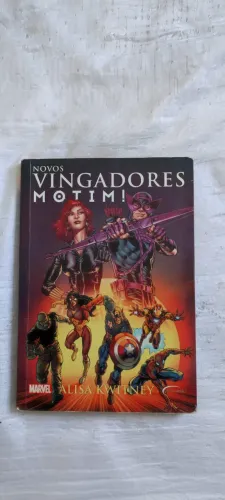 Novos Vingadores Motim novo século MARVEL