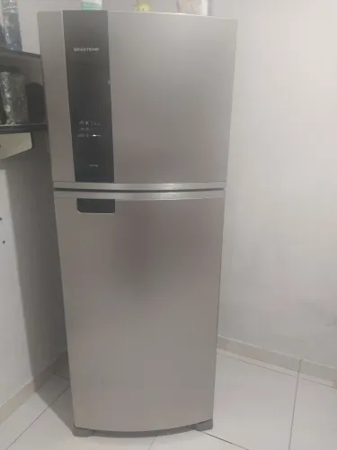 Geladeira Brastemp ótima 