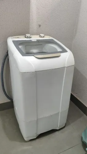 Máquina de Lavar Roupa 