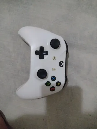 Controle de Xbox One 230 reais!!