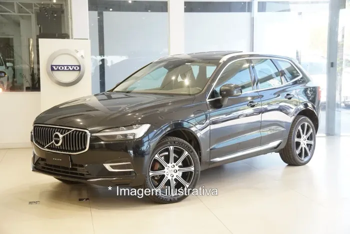 Volvo XC-60 XC 60 D-5 Momentum 2.0 AWD Diesel 5P 2021