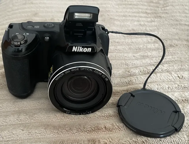 Câmera Nikon Coolpix L810