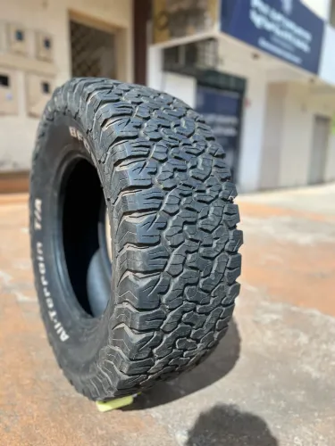 Pneu BFGoodrich All-Terrain KO2 255/70 R18 - Excelente Estado