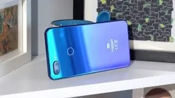 Smarthphone Celular Xiaomi 8 lite - SUCATA