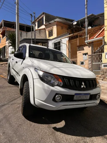 Mitsubishi L200 Triton Sport GLS 2.4 CD Diesel Aut. 2023