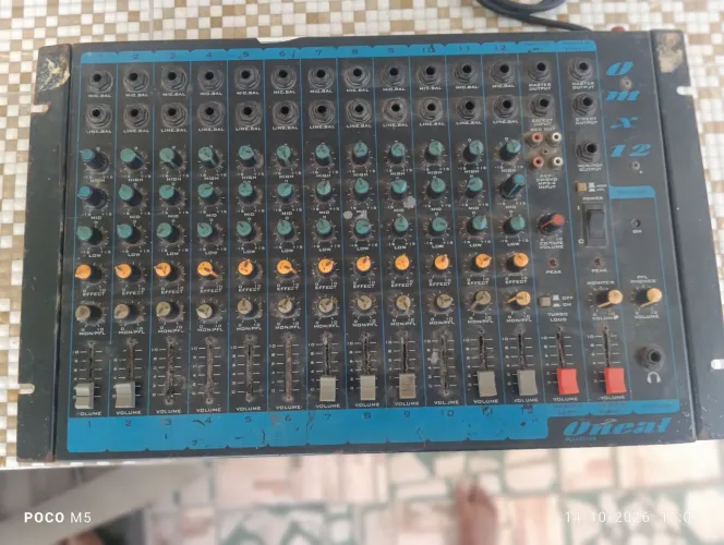 MESA DE SOM ANALÓGICO 12 CANAIS ONEAL 