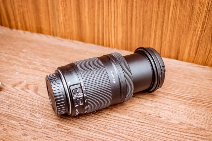 Canon 18-135/ 3.5,5.6