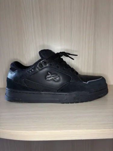 Tênis Preto Ous