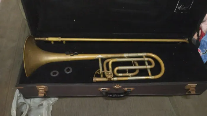 Trombone com rotor SHELTER