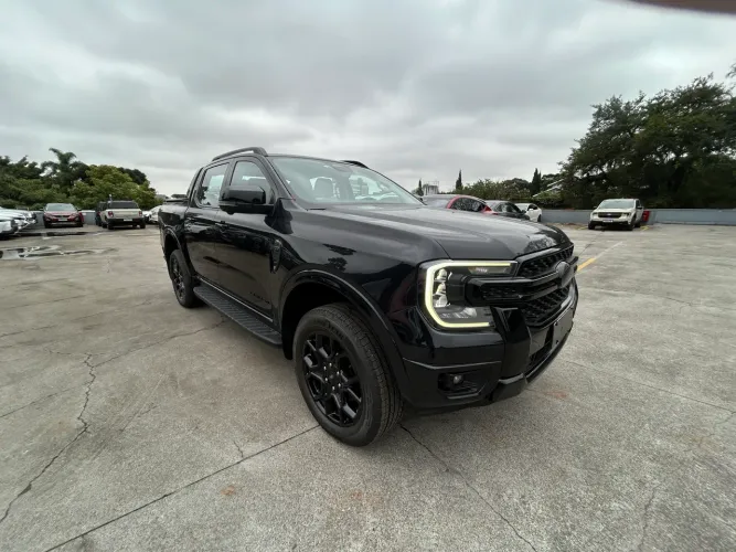 Ford Ranger Limited+ 3.0 V6 4X4 CD TB DIE AUT 2024