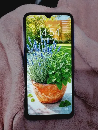 Celular redmi 9a sem detalhes