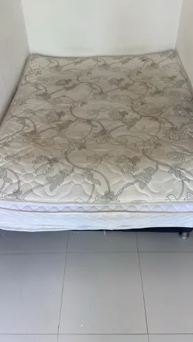 COLCHÃO QUEEN
