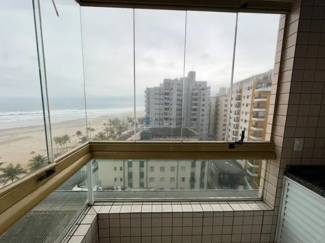 Apartamento à venda em Praia Grande no bairro da Aviação com 1 dormitório