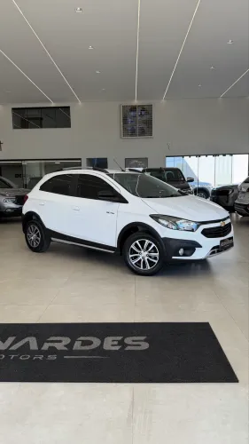 Chevrolet Onix Activ 1.4 8V Flex Aut. 4P 2018