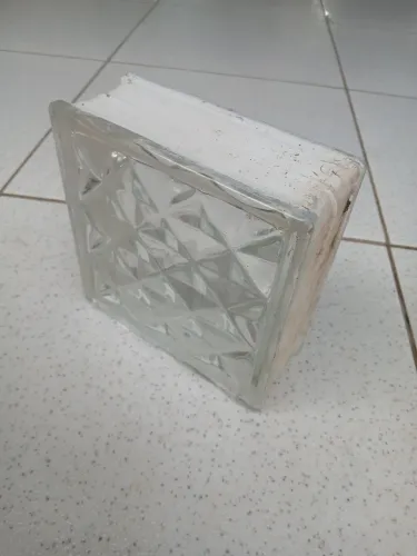 Tijolo de vidro