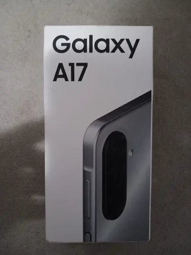 Samsung A17 prata 2 meses de comprado na caixa