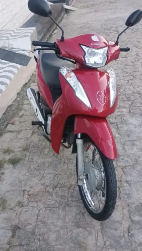 Moto de garagem toda revisada