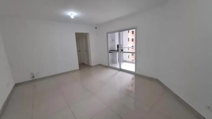 Imóvel para aluguel com 83 metros quadrados com 2 quartos em Parque Esplanada - Embu das A