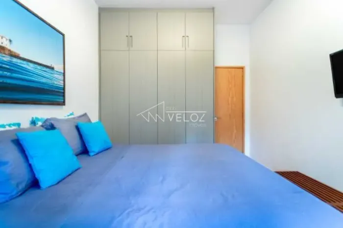 Apartamento - / Residencial / Gávea