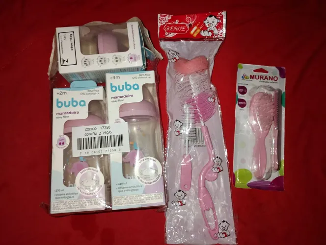 Vendo kits de mamadeira e outros produtos aceito proposta.