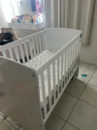 Berço semi novo