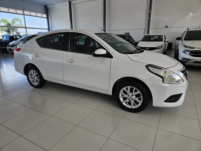 Nissan Versa SV 1.6 16V Flexstart 4P Aut. 2018