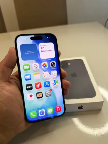 iPhone 16 128gb com carregador