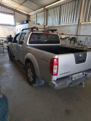 Nissan Frontier LE CD 4X4 2.5 TB Diesel Mec. 2012