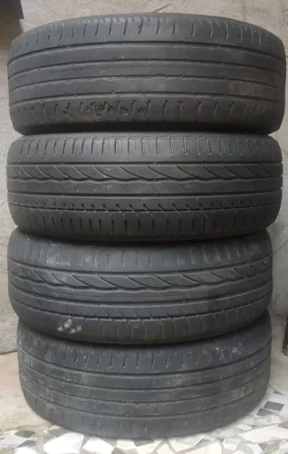 VENDO OU TROCO PNEUS 185/55 R16