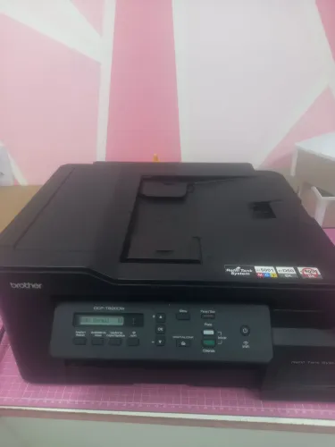 Impressora multifuncional Brother DCP 820